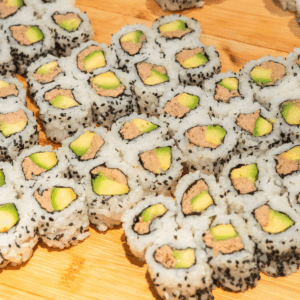 Maki thon/avocat